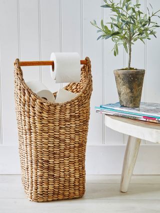 Woven basket toilet roll storage and holder