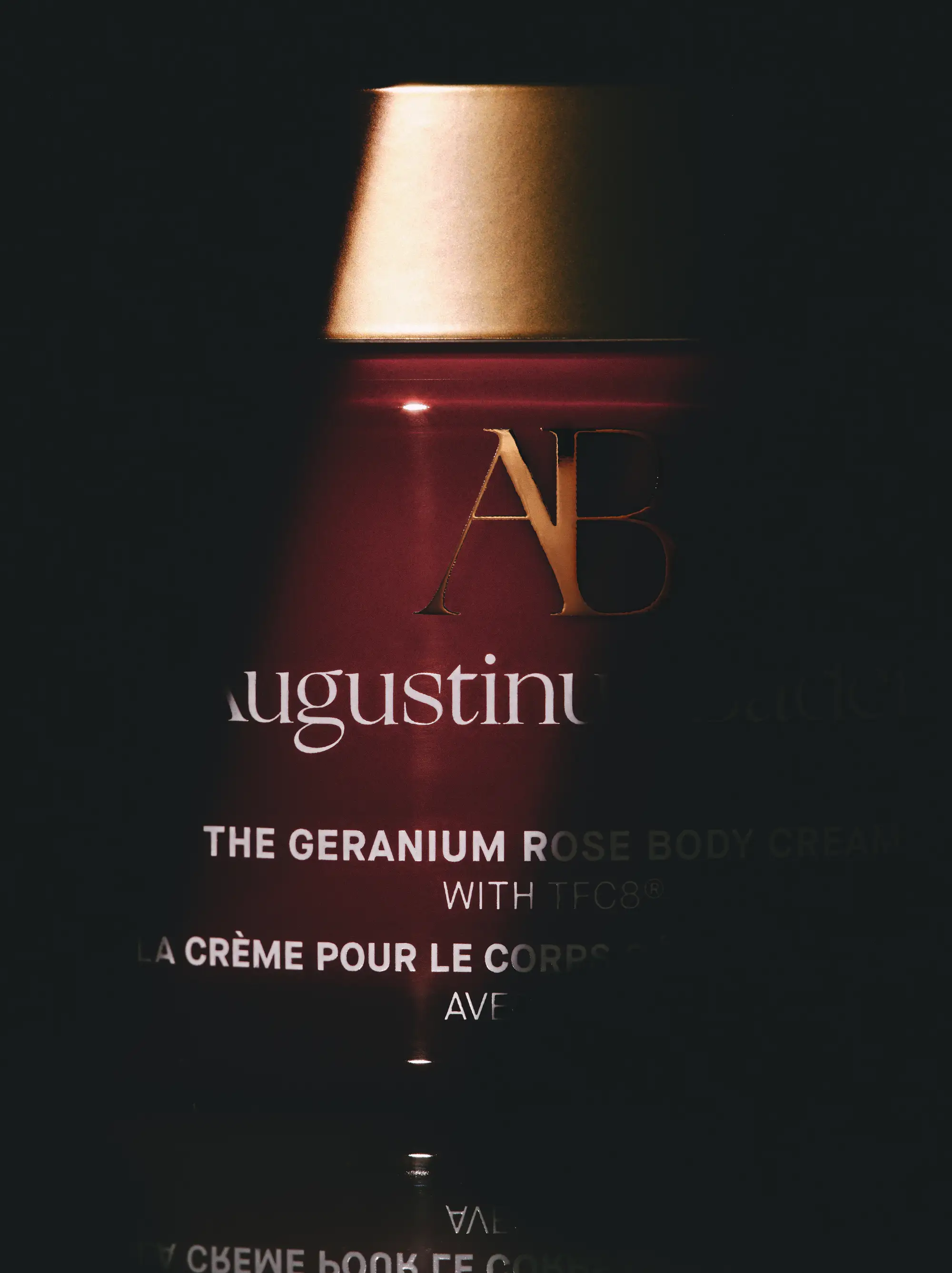BLE26.beauty_body_creams.Shot2AB