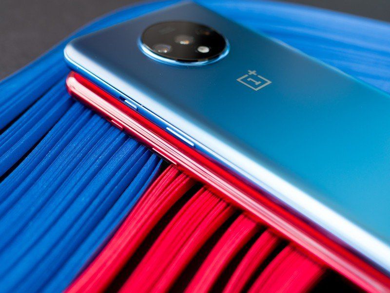 OnePlus 7T vs. OnePlus 7