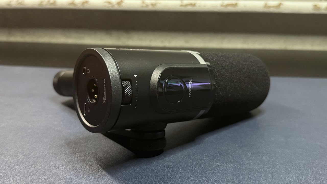 HyperX FlipCast