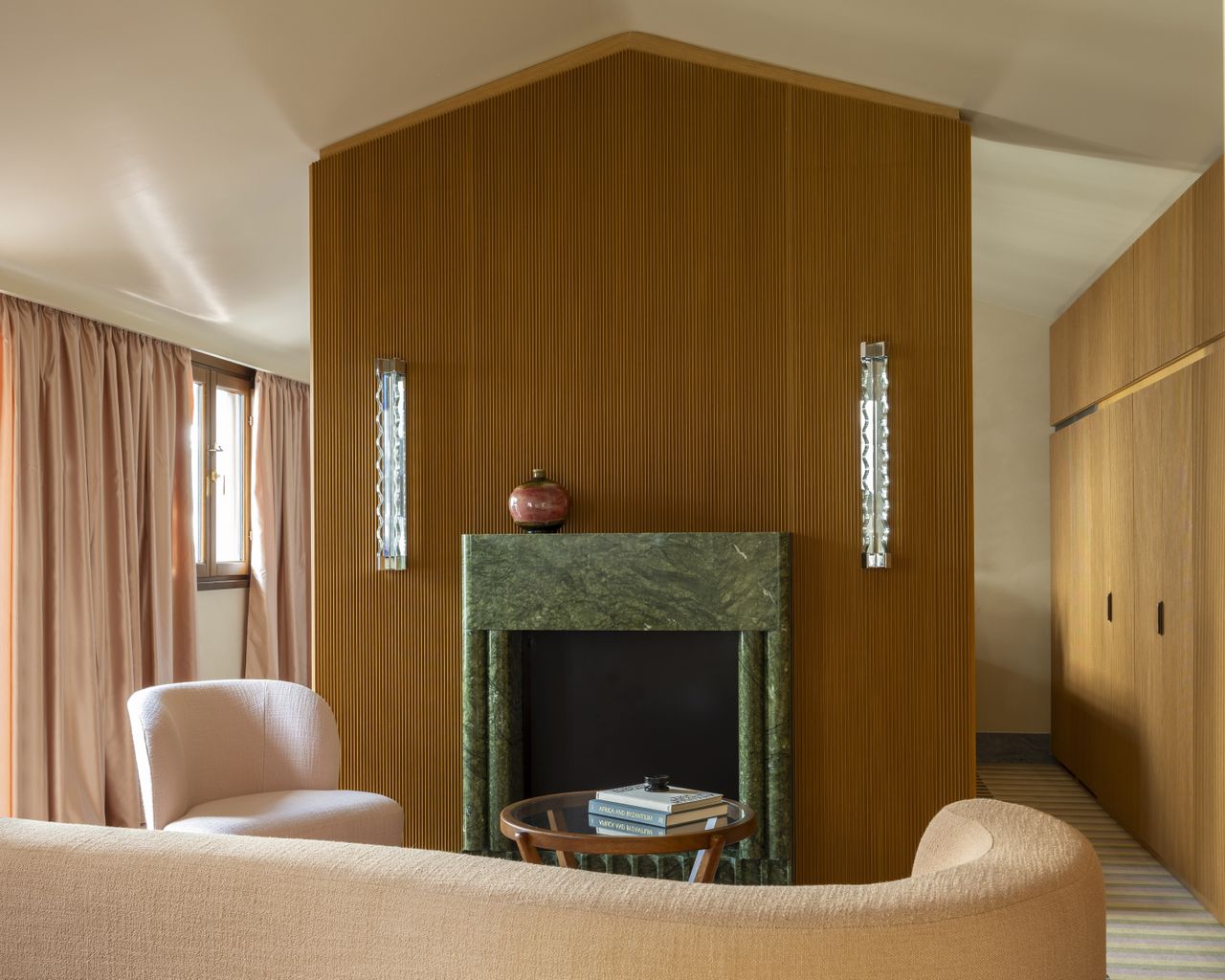 A hotel room
