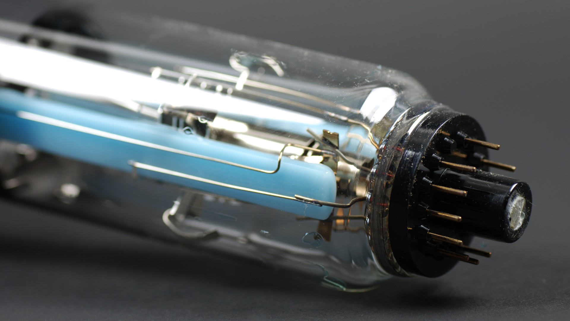 Cathode ray tube used in an old analog oscilloscope in the lab. albln via Getty Images
