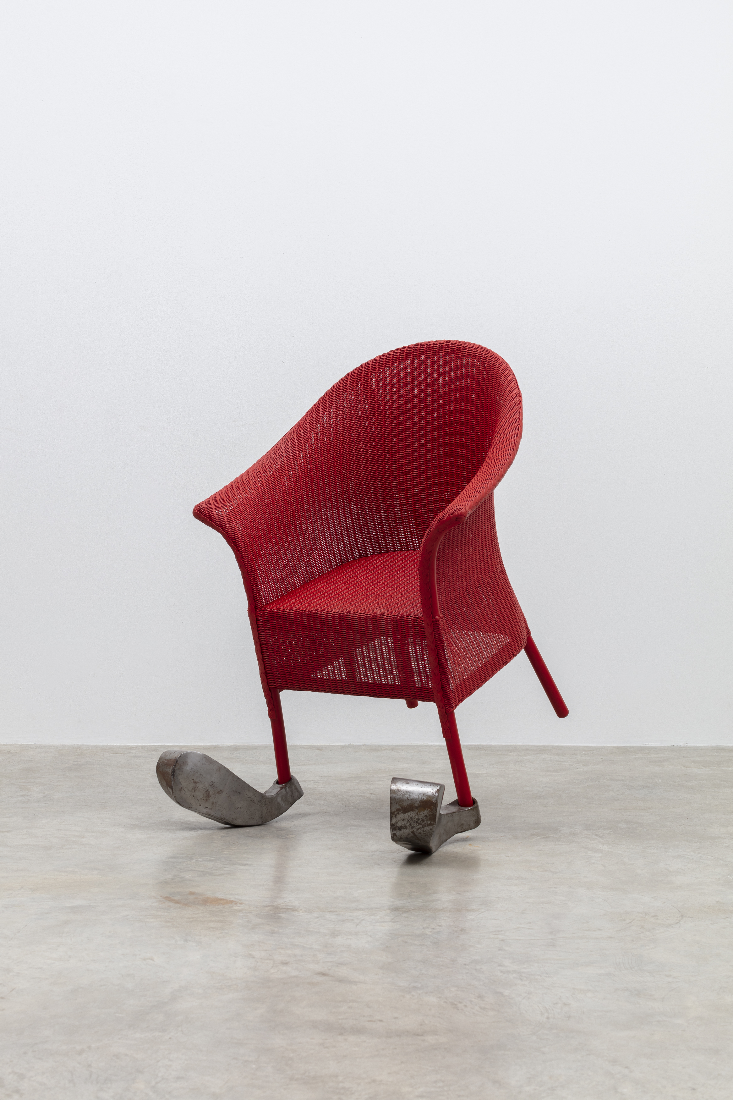 Looming Lloyd by Ron Arad, 1986