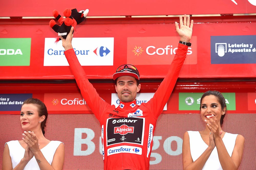 Tom Dumoulin on the Vuelta's stage 17 podium.