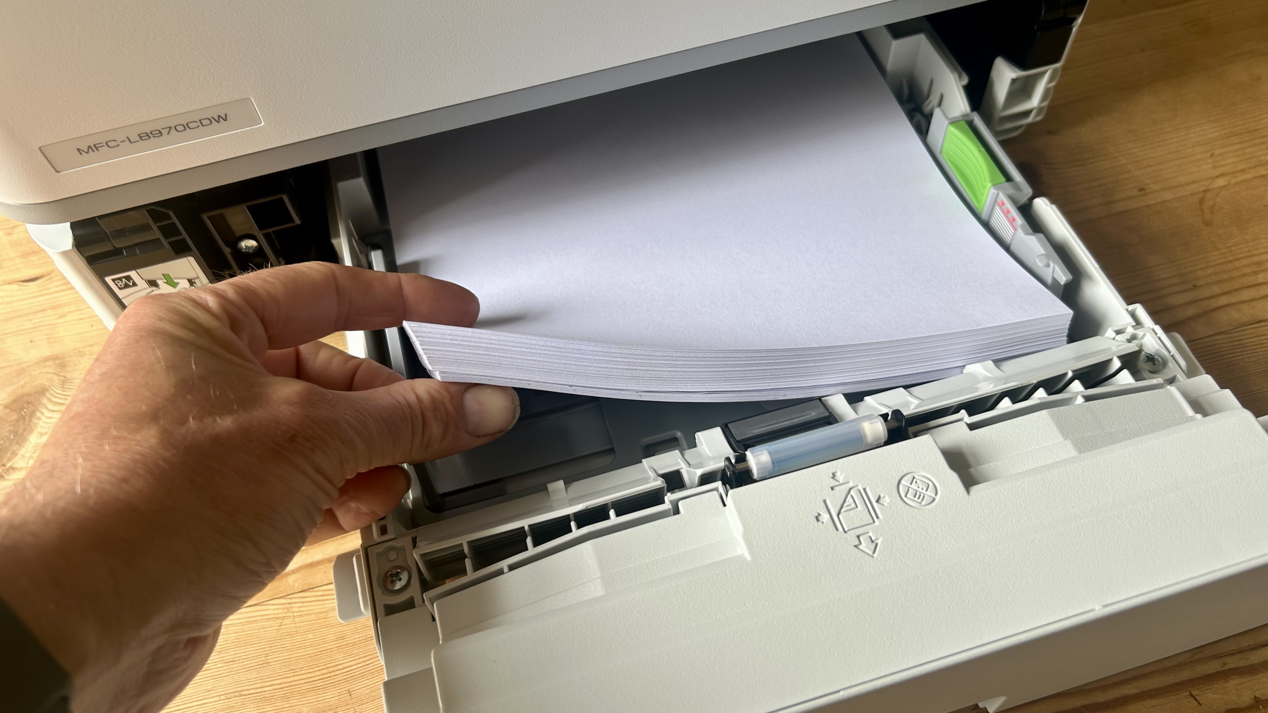 Una Brother MFC-L8970CDW de oficina en casa durante nuestras pruebas