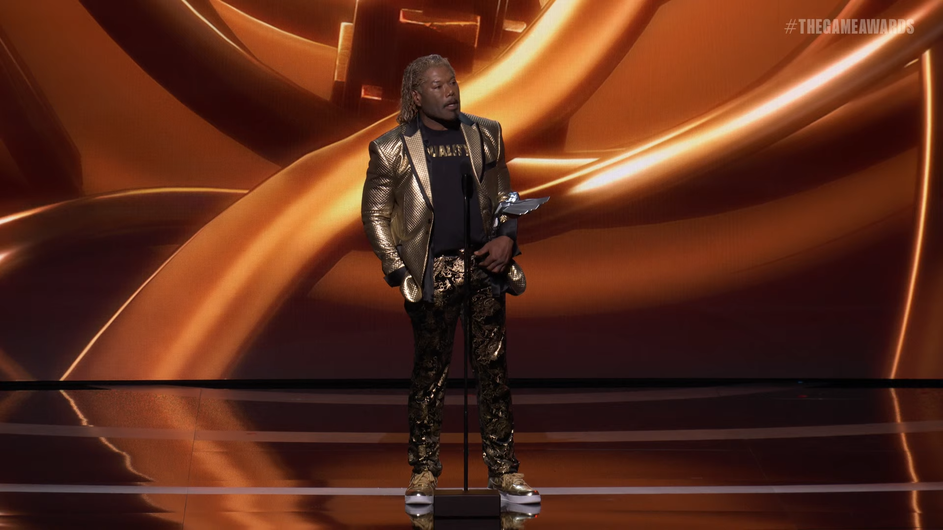 Christopher Judge accepts the award for Best Performance at The Game Awards 2022