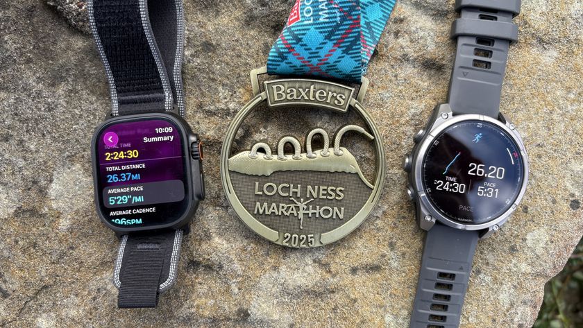 Apple Watch Ultra 3 vs Garmin Fenix 8 Pro