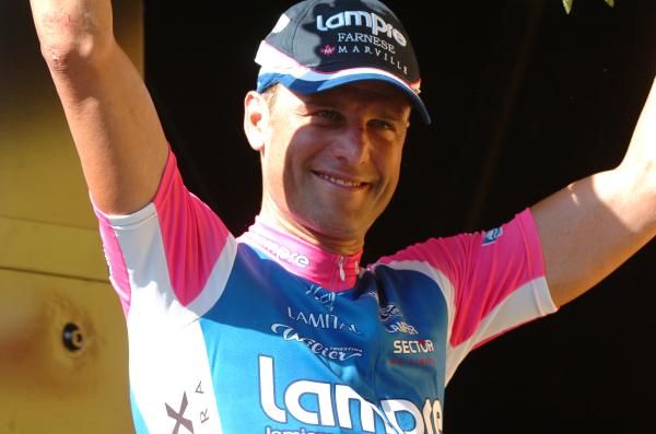Alessandro Petacchi (Lampre-Farnese Vini) can't hide his delight on the podium