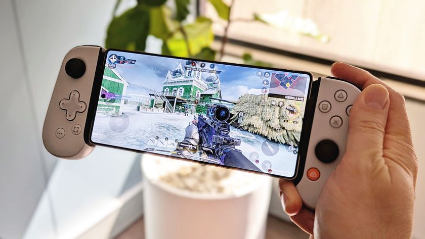 Hands-on image of Samsung Galaxy S25 Ultra playing Call of Duty Mobile in the Backbone One phone controller