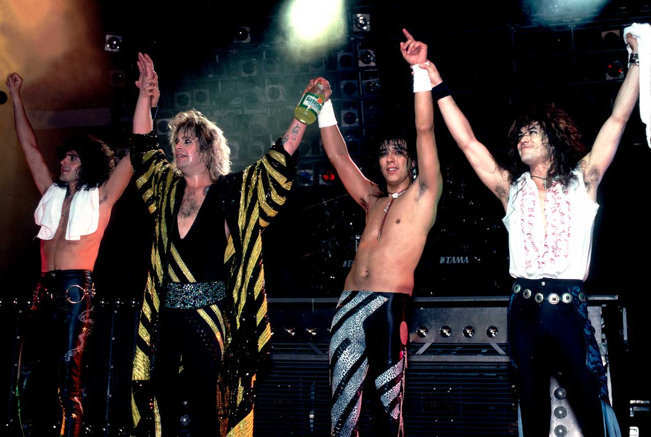 Ozzy Osbourne and band take a bow onstage
