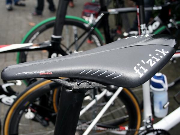 Some prefer a fi'zi:k Arione