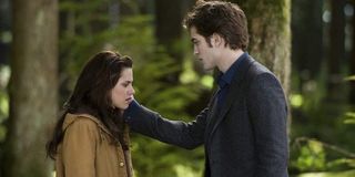 Kristen Stewart and Robert Pattinson as Bella and Edward during the New Moon breakup scene