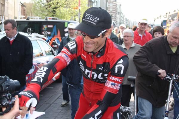 George Hincapie (BMC) ahead of Scheldeprijs.