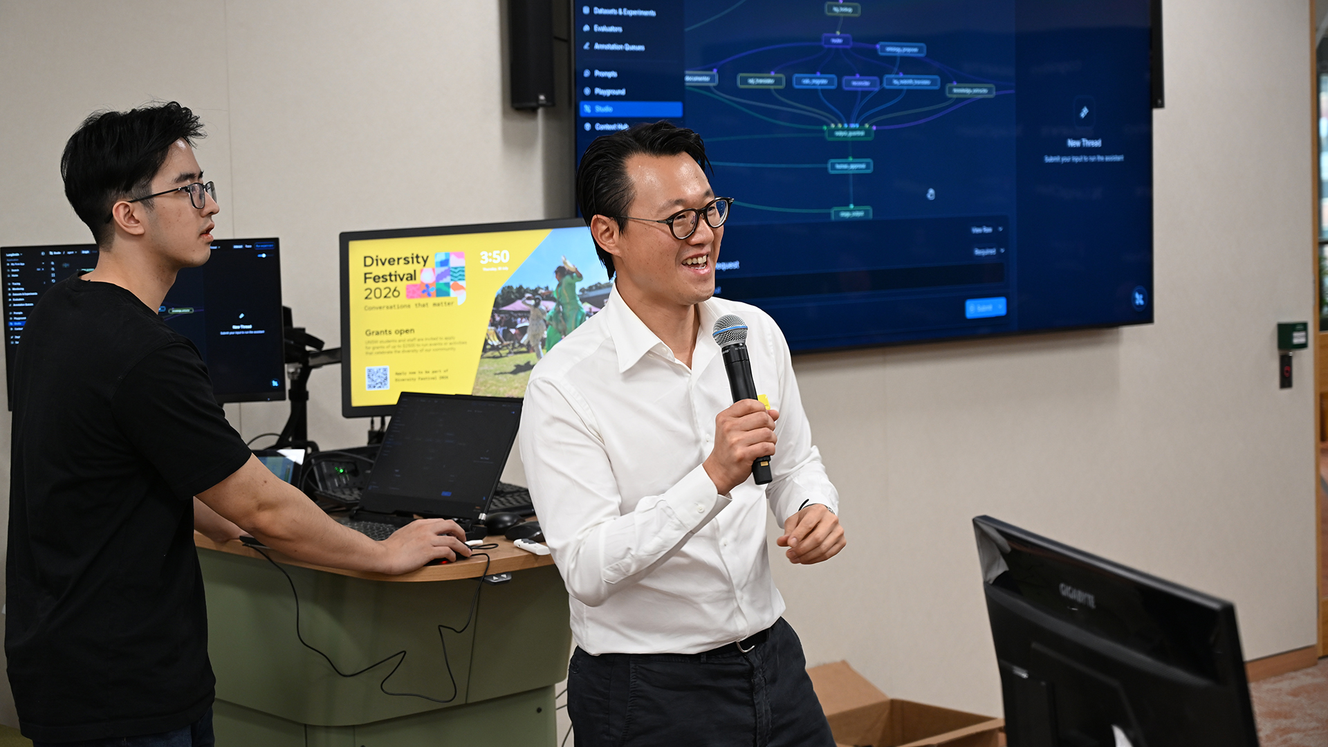 Gigabyte and Cognitivo AI Top Atom Event presentation