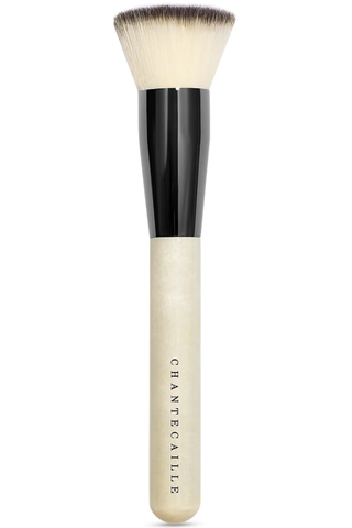 Best Foundation Brushes 2023 | Chantecaille Buff and Blur Brush Review