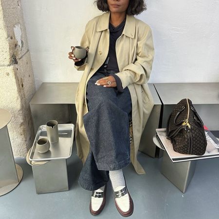 Jeans and loafers outfits