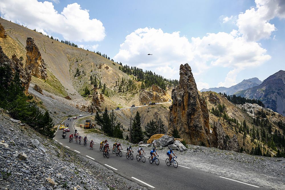 Tour de France stage 18 heads into the Alps