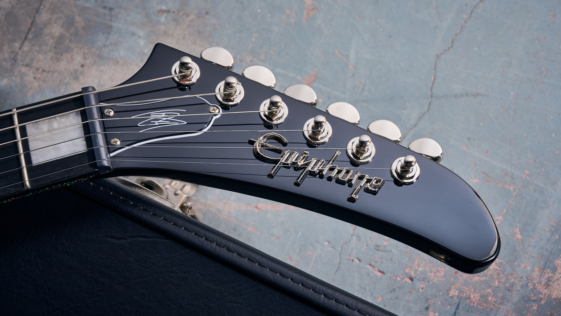 Lzzy Hale Explorer Custom