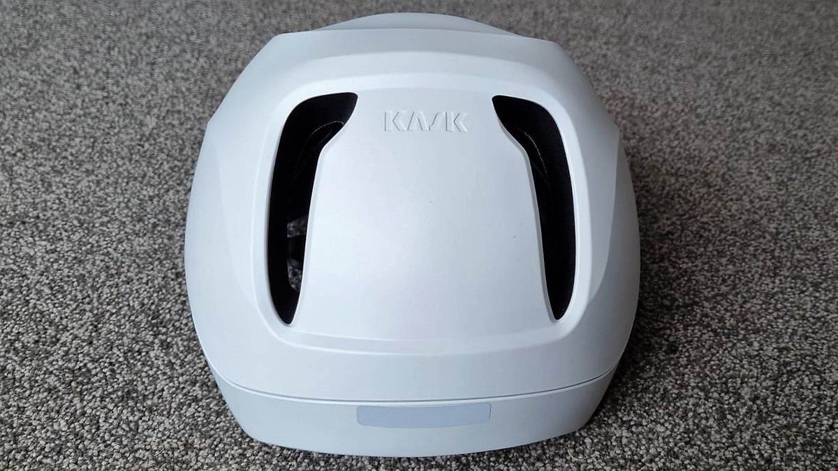 Kask Moebius helmet