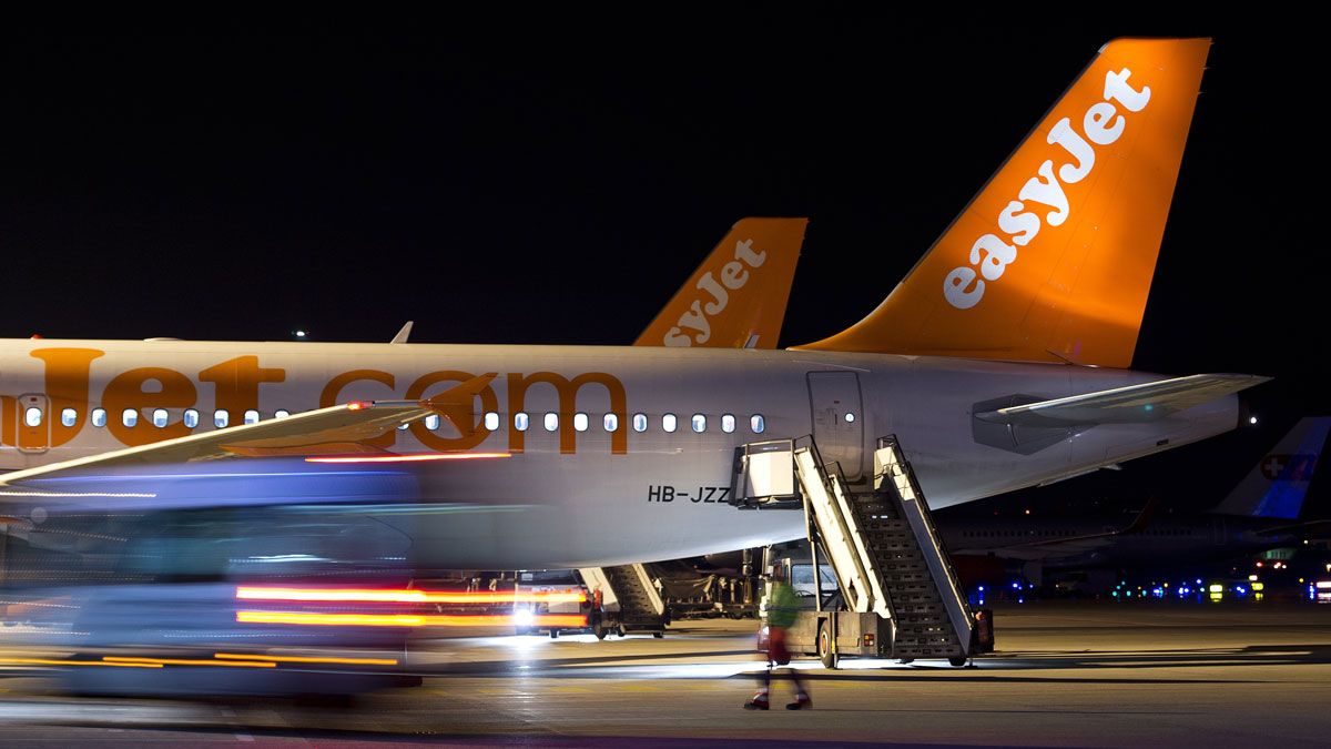 Easyjet plane