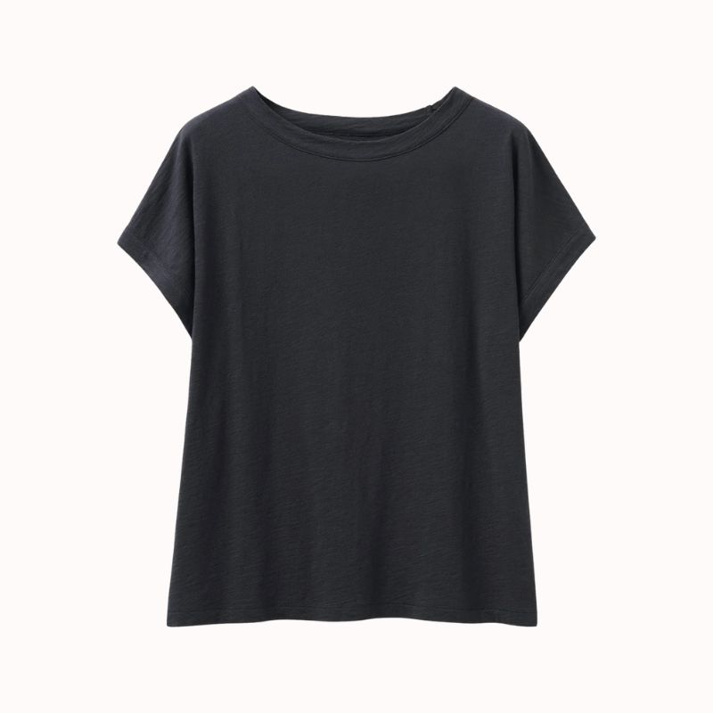 Image of black t-shirt