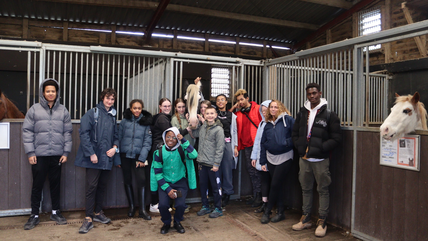 Group-photo-with-Harley-bilbo-right-corner.jpg