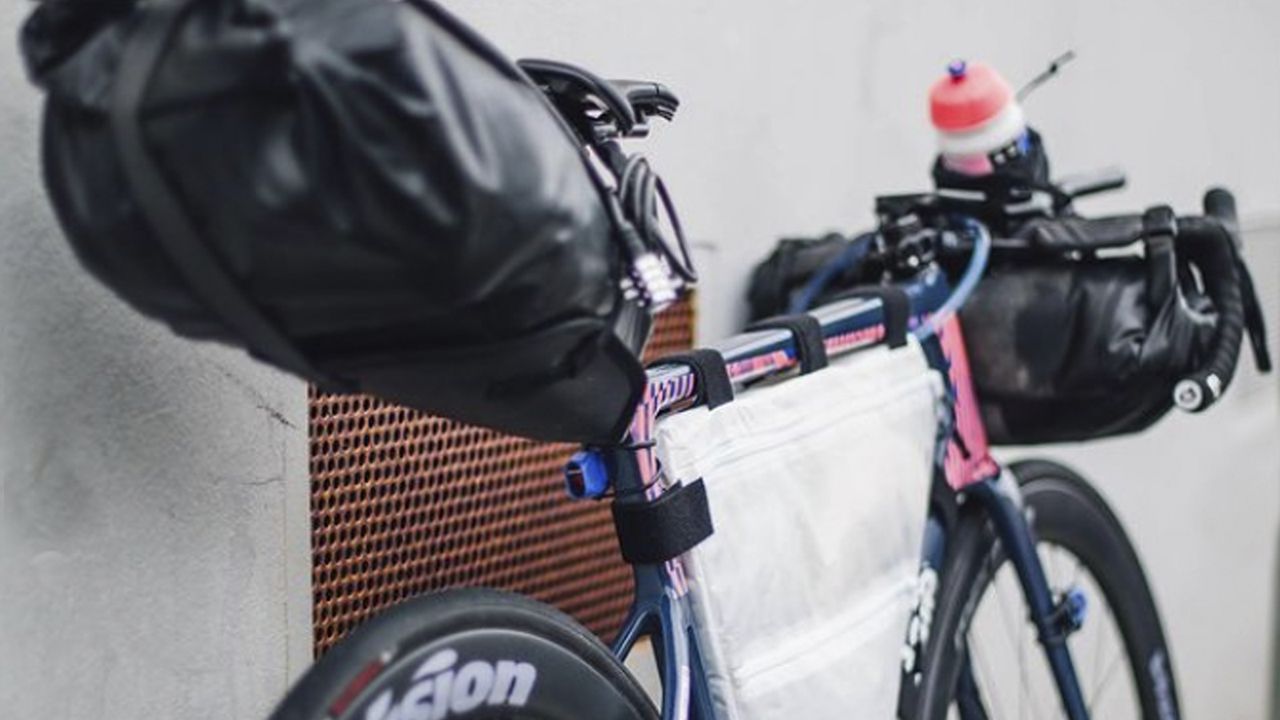 Lachlan Morton's 'Alt Tour' Cannondale SuperSix Evo Disc