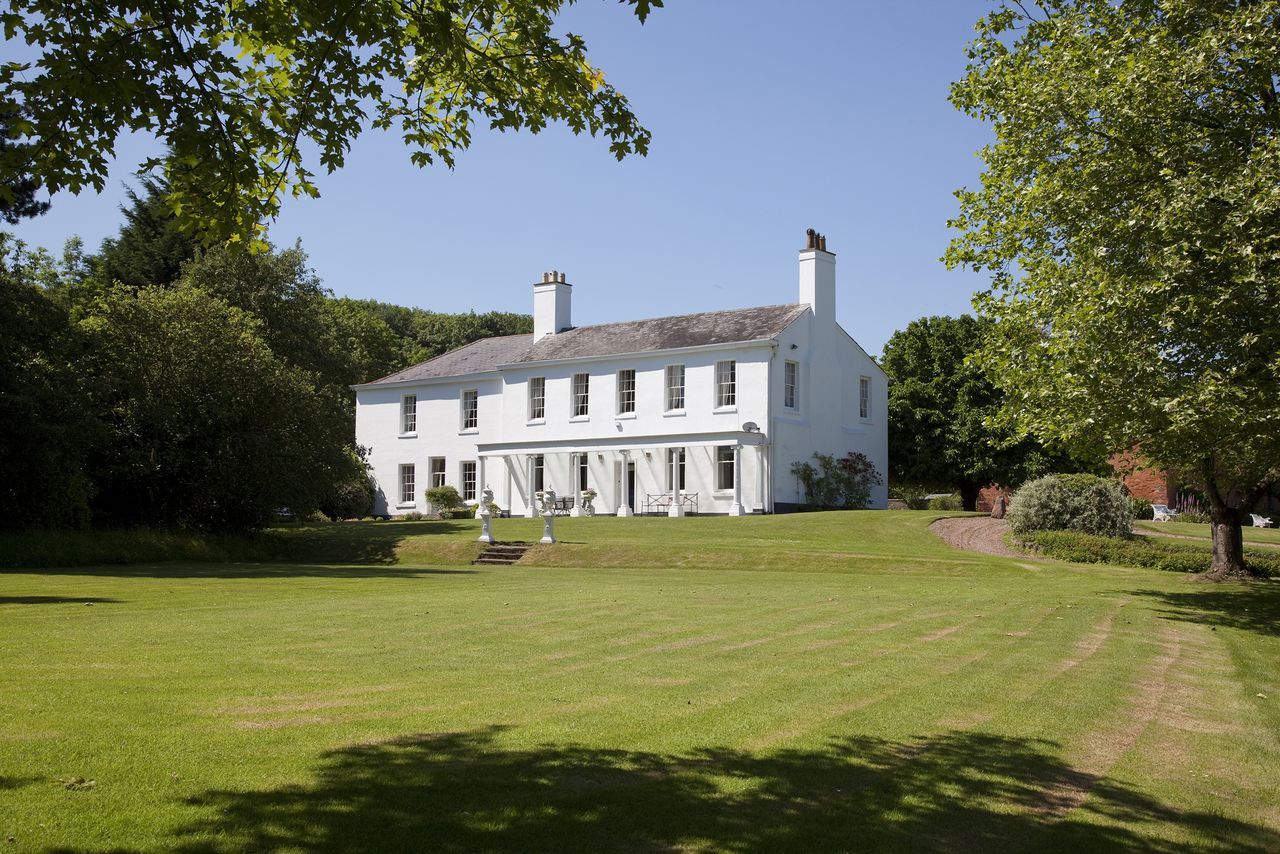 Alfrick Court, Worcestershire.