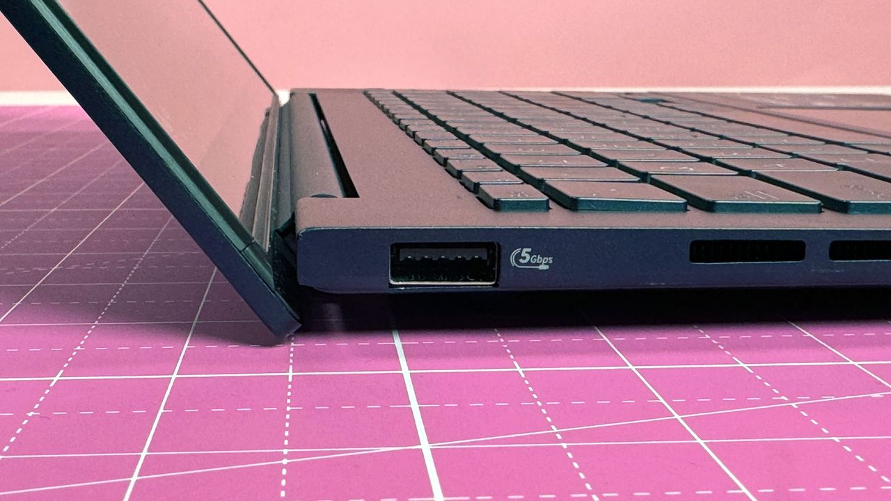 Asus Zenbook 14 OLED