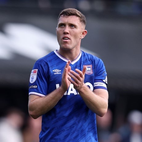 Dara O'Shea of Ipswich Town applauds the fans. (Photo by Izzy Poles - AMA/Getty Images)