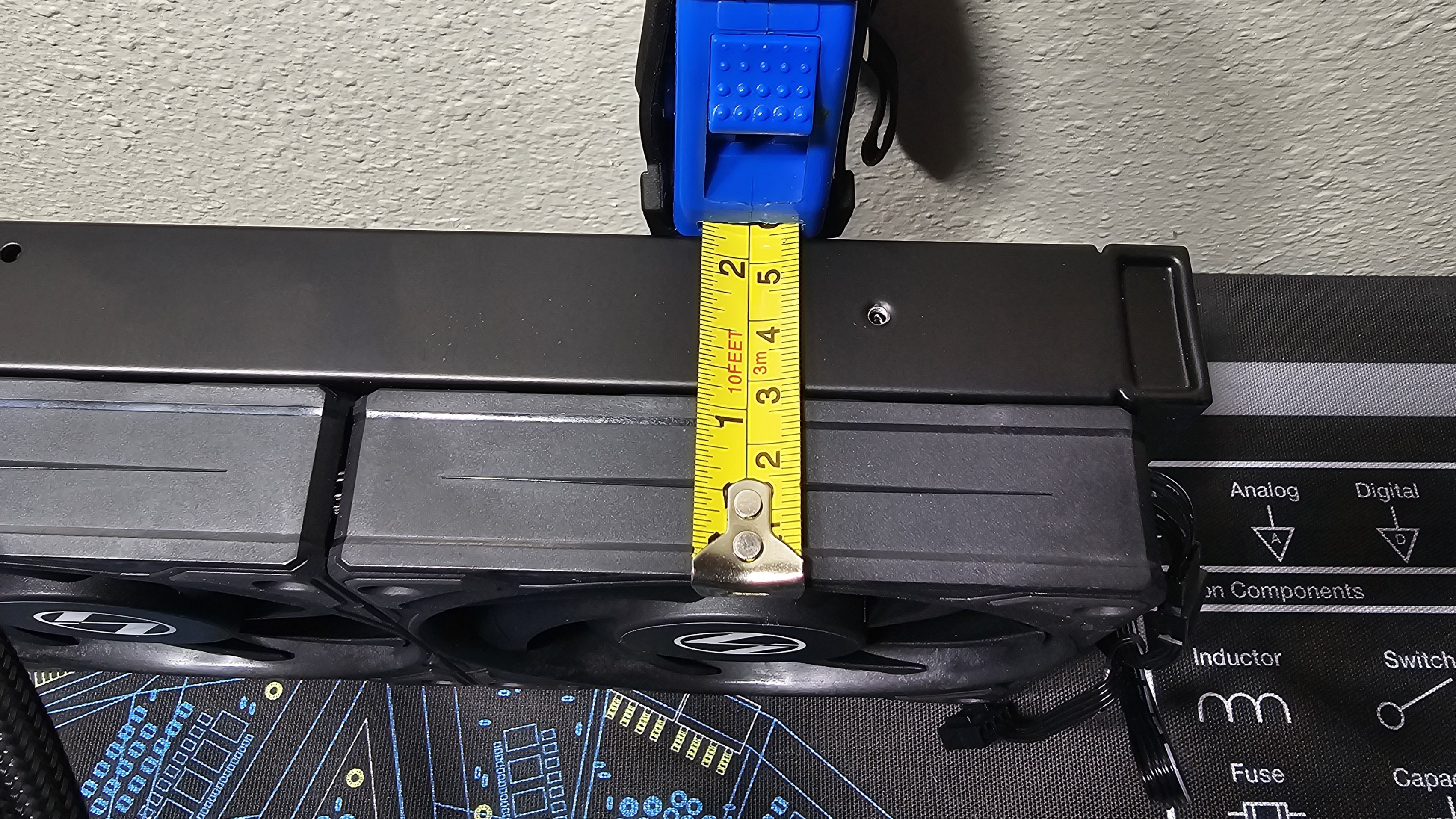 Lian Li Hydroshift LCD 360S