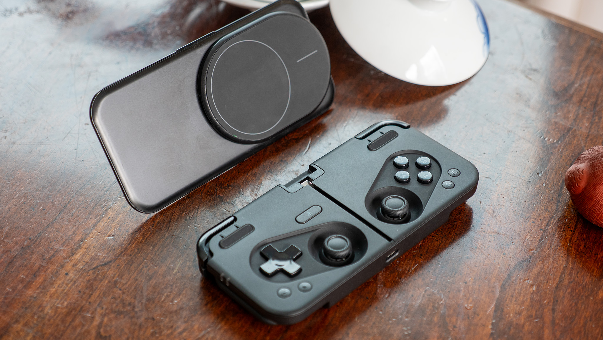 Detaching the phone plate on an Ohsnap MCON controller to use separately from the controller