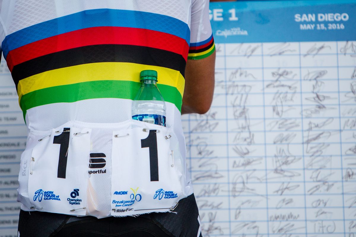 Peter Sagan (Tinkoff) signs on before the stage