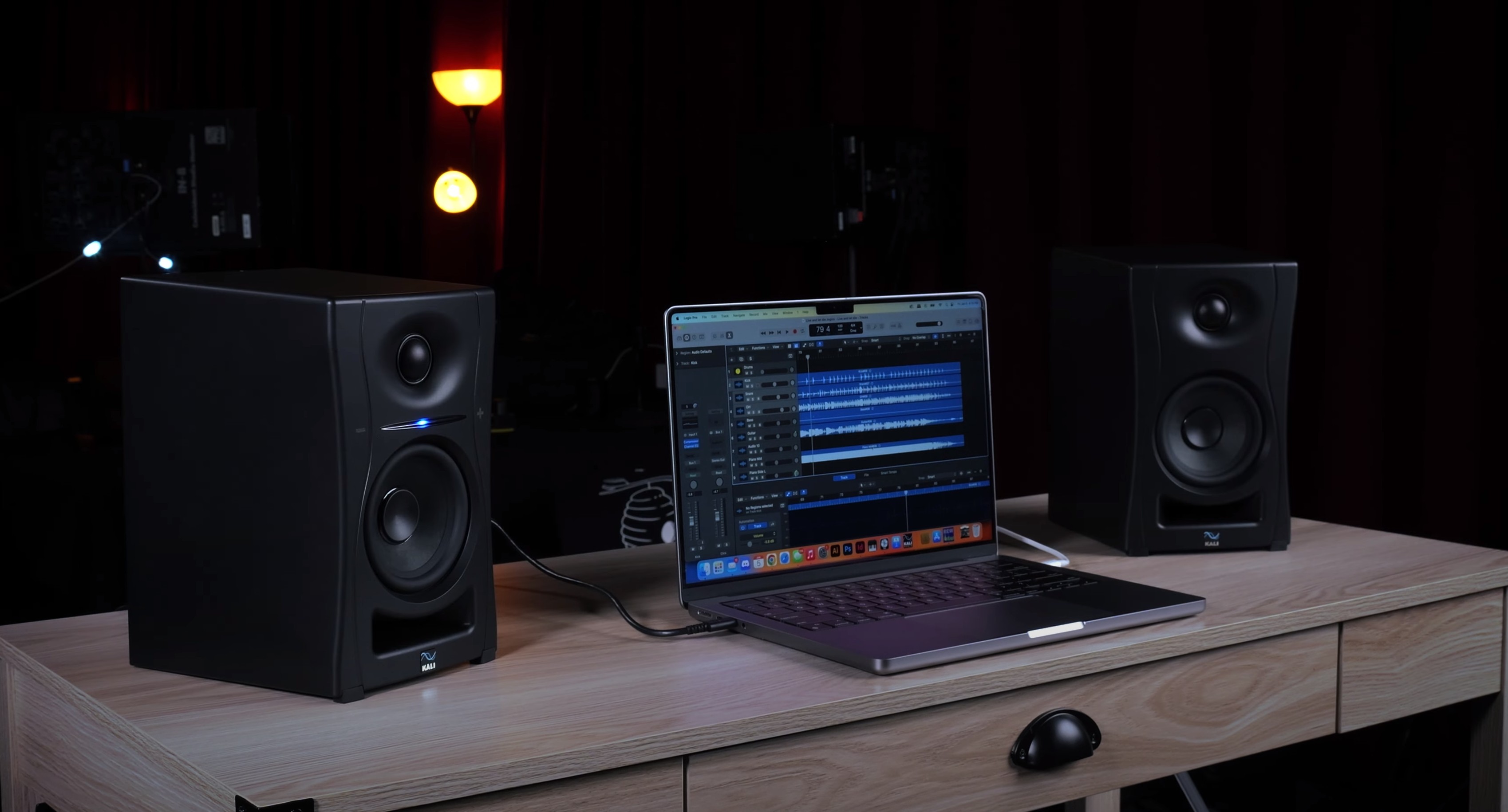 Kali Audio LP-UNF studio speakers