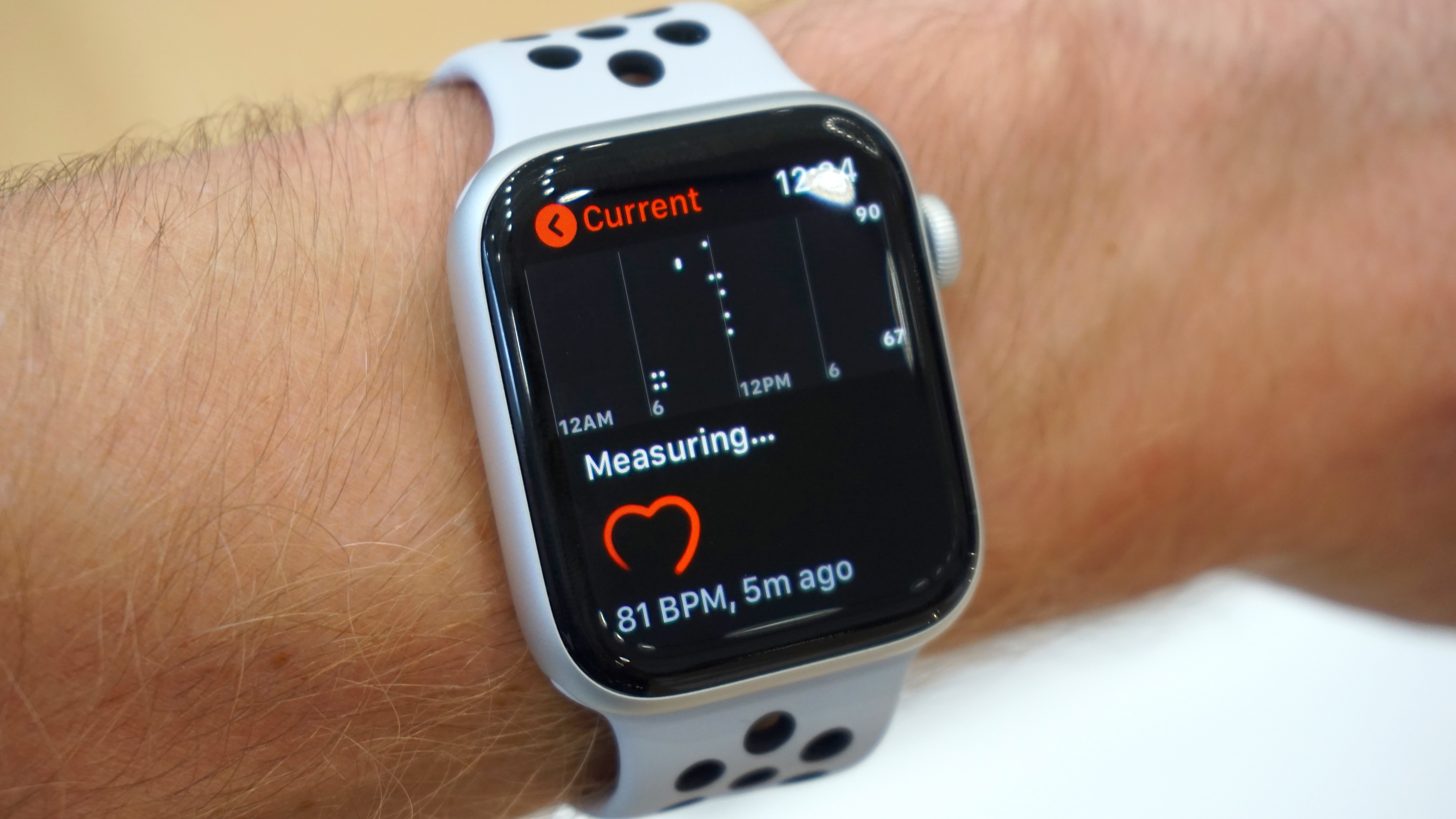 apple watch 4 ekg sensor