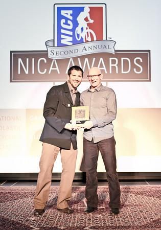 Matt Fritzinger presents the Legacy Award to Gary Erickson of Clif Bar.