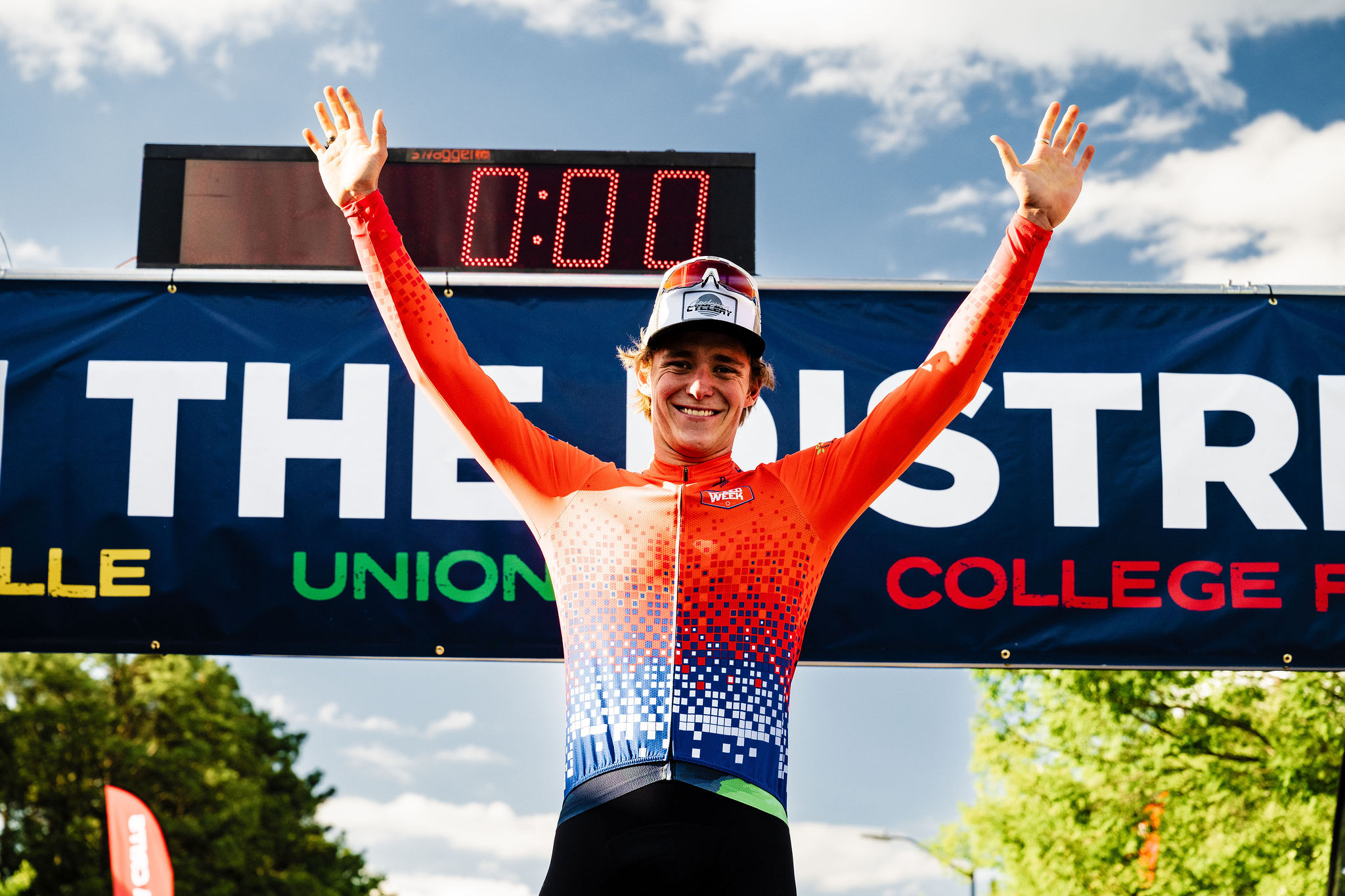 19-year-old Luke Fetzer (Team Cadence Cyclery p/b Encore Wire) won the 2025 overall title for Speed Week with second at Spin The District: College Park Crit