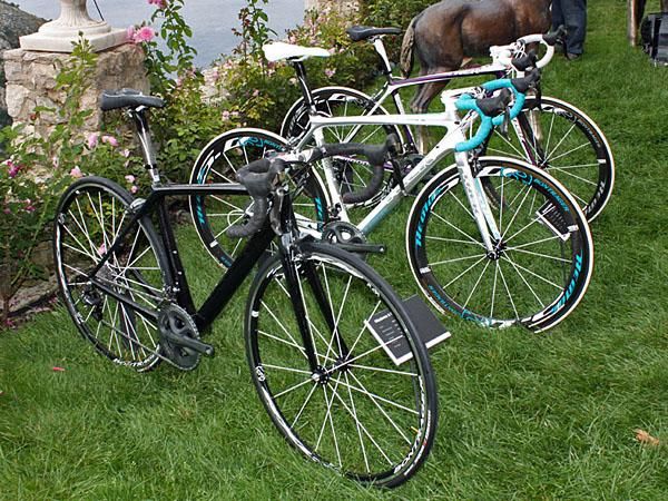 Trek will also offer the new 6 Series Madone in a WSD geometry with shorter top tubes and longer head tubes.