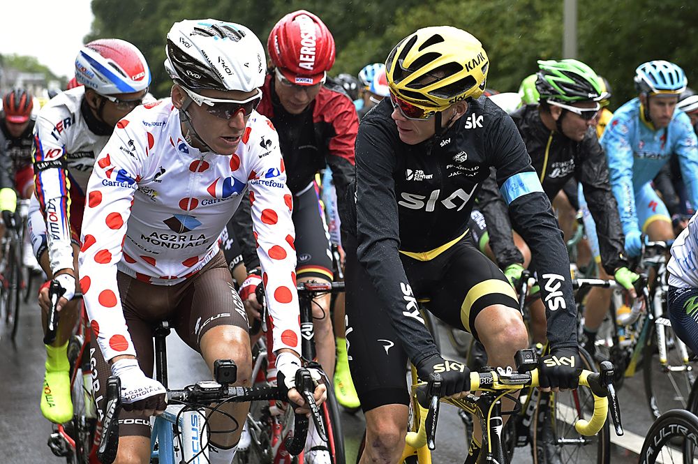 Chris Froome (Team Sky) and Romain Bardet (Ag2r-La Mondiale)