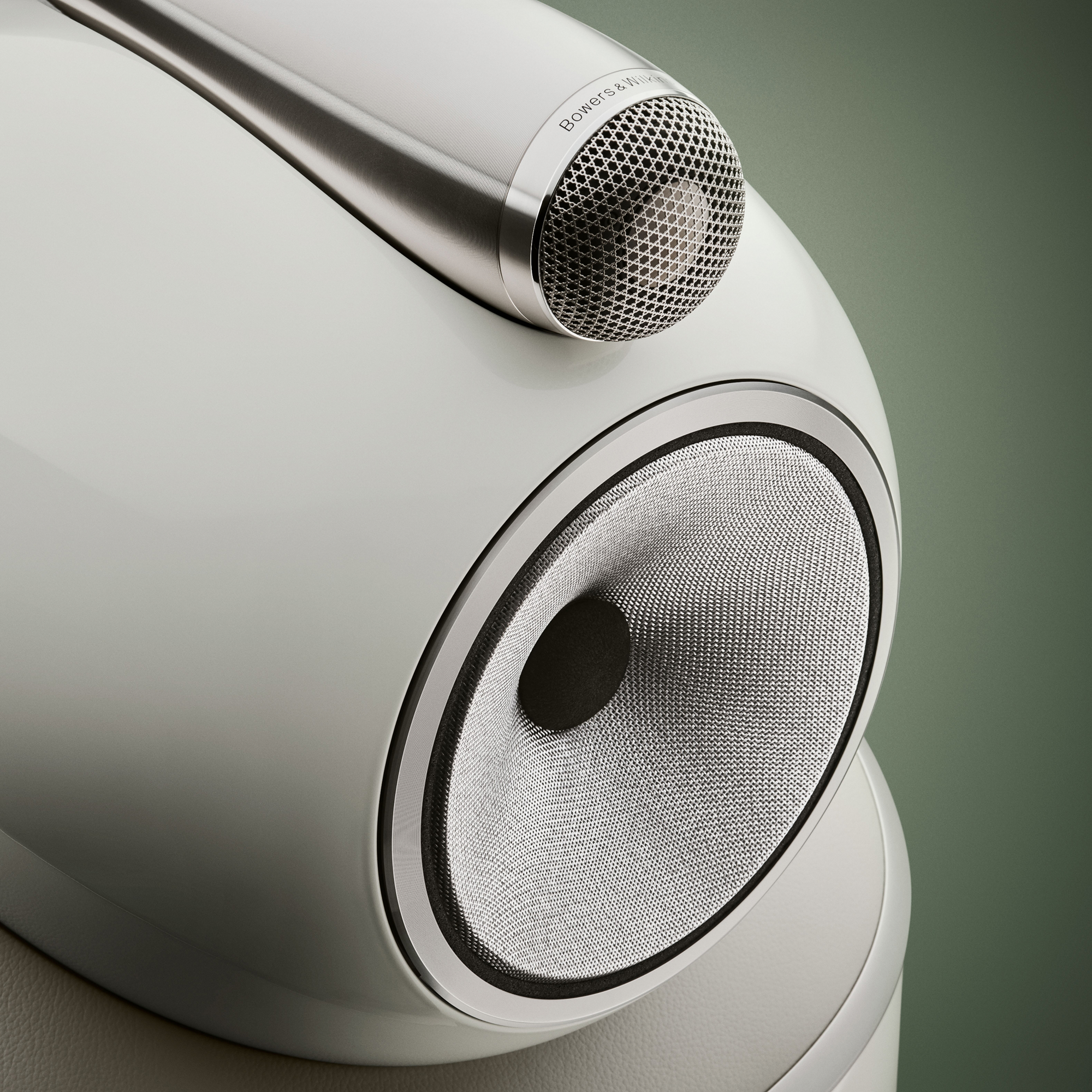 Bowers & Wilkins 801 D5