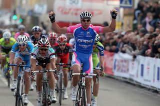 Stage 3 - Petacchi jets to stage win in Oristano