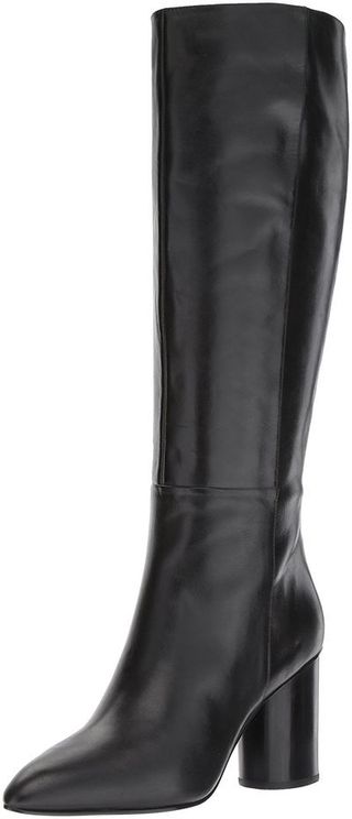 Footwear, Boot, Riding boot, Knee-high boot, Shoe, Rain boot, Durango boot, Work boots, Leather,