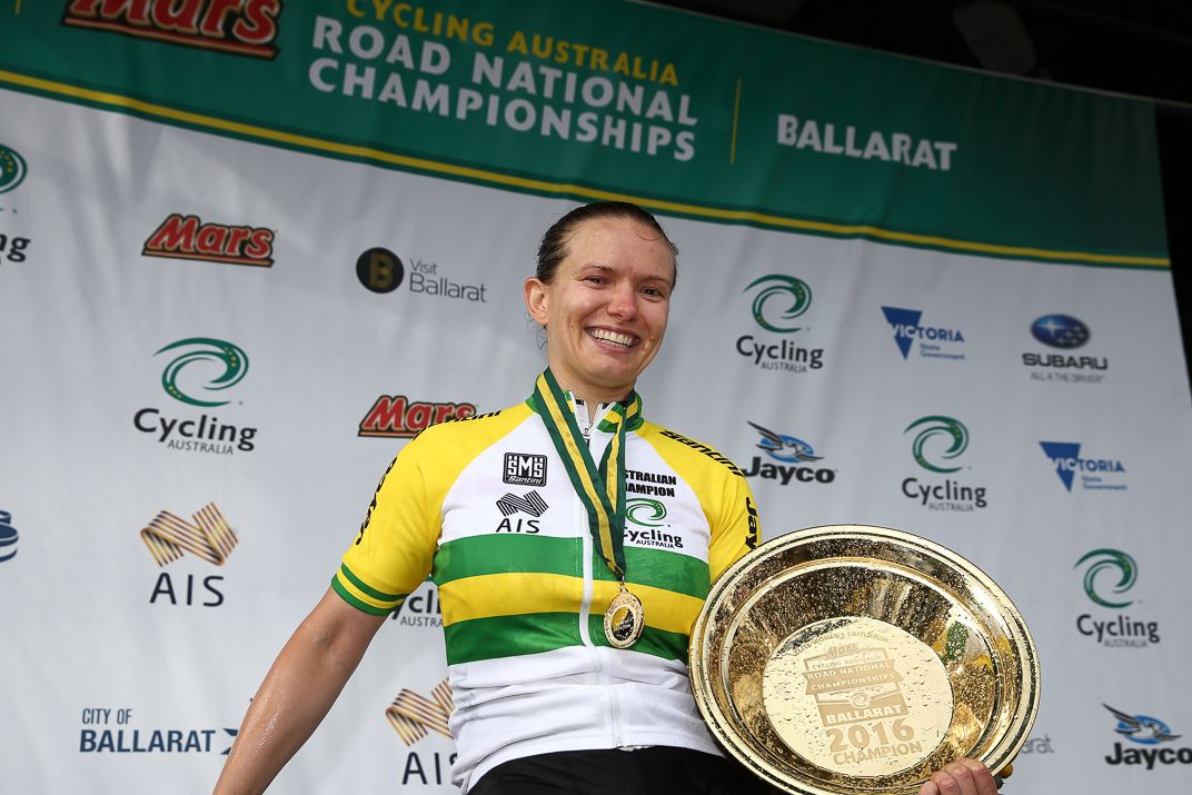 New national criterium champion Sophie Mackay