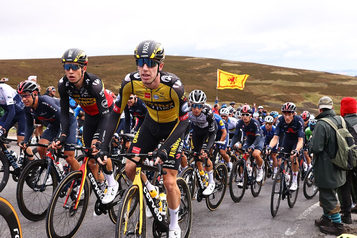 Picture by SWpixcom 12092021 Cycling AJ Bell Tour of Britain 2021 Stage 8 Stonehaven to Aberdeen