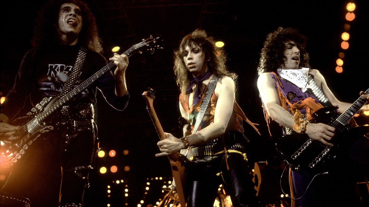 Dysfunctional Days & Crazy Nights: The Epic Story Of Kiss In The 80s