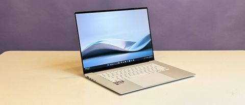 Asus Zenbook S16