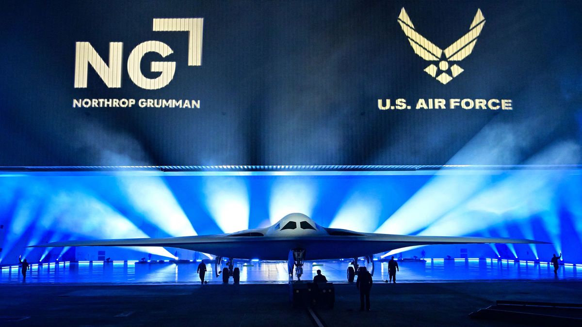 US Air Force unveils new B-21 Raider stealth bomber, most advanced military airc..