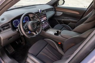 Maserati Grecale Folgore interior of the Rame Folgore colourway