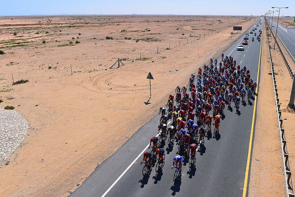 The peloton were once again hit by the winds