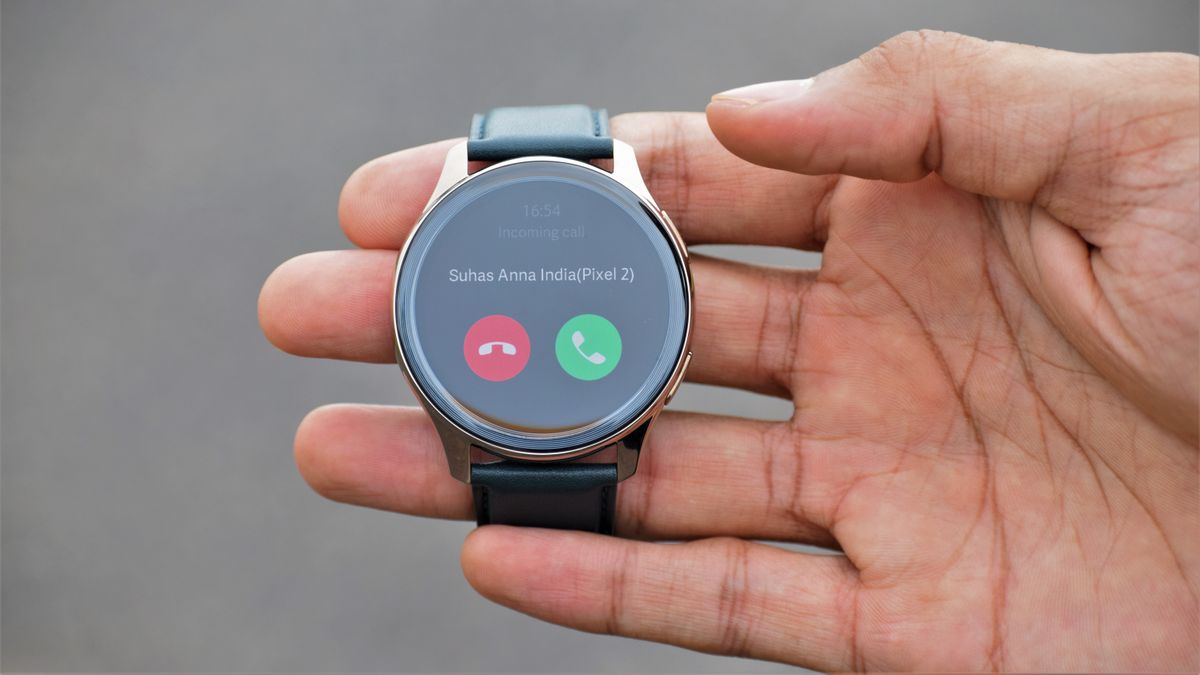 OnePlus Watch Cobalt Limited Edition